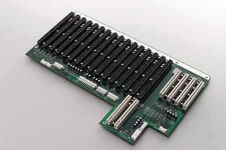 PCA-6120P4-0B2E.jpg